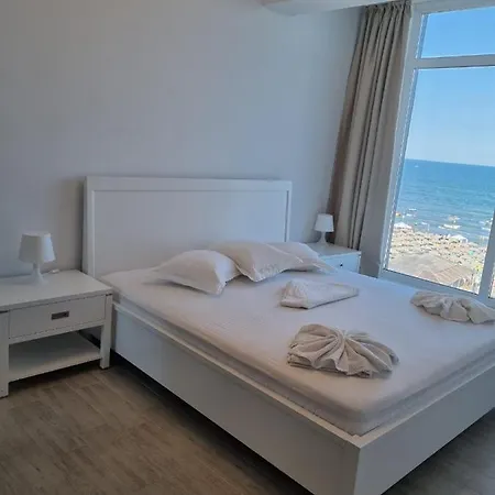 Brt Sea View Alezzi Appartamento Năvodari