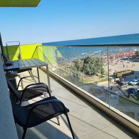Brt Sea View Alezzi Appartamento Năvodari